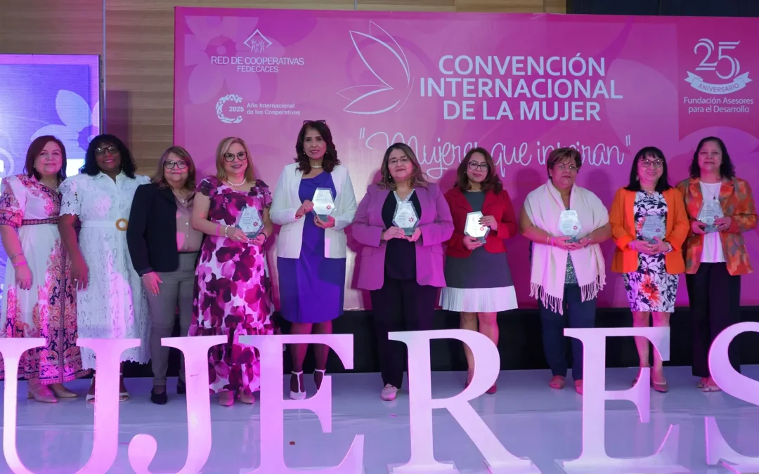 Convención Internacional de La Mujer 2025 «Mujeres que Inspiran»